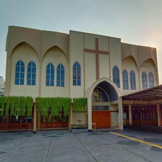 Tampak_Samping_Gereja_Santo_Paskalis_(2024)